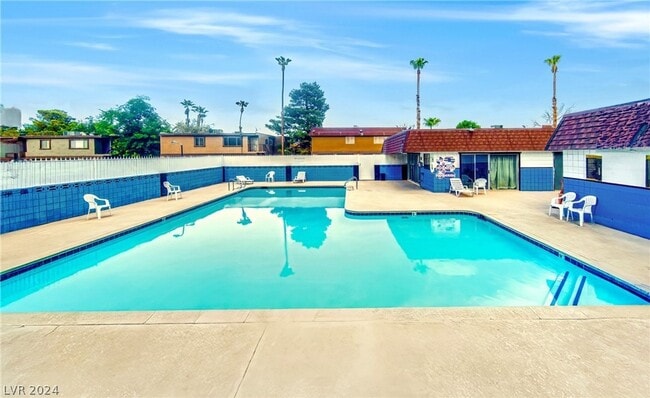 4674 Monterey Cir in Las Vegas, NV - Building Photo - Building Photo