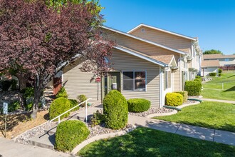 Sunridge Apartments in Saint George, UT - Foto de edificio - Building Photo