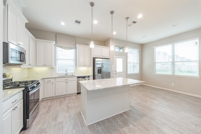 property at 5550 Sallow Bay Ln