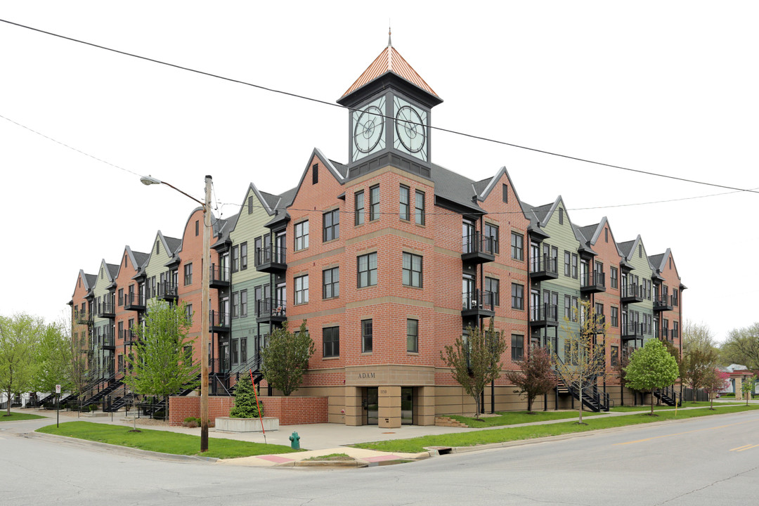 Oak Hill Jackson Brickstones in Cedar Rapids, IA - Foto de edificio