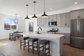 4660 W 9th Ave in Denver, CO - Building Photo - Building Photo