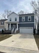 324 Northfield Hts Ln in Richmond, VA - Building Photo