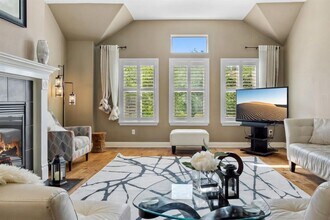 36 Stone Terrace Dr in Lakeway, TX - Building Photo - Building Photo