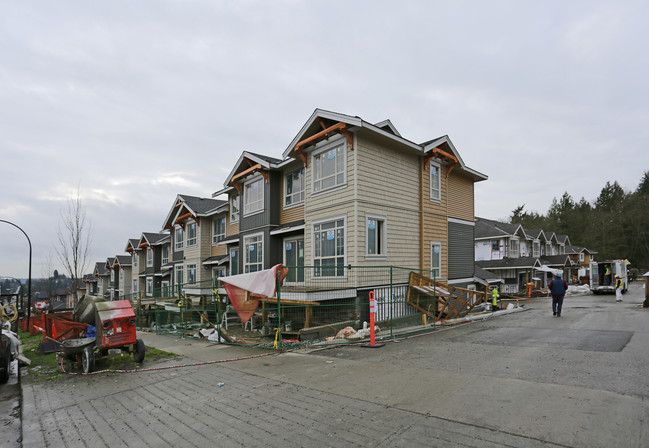 Phase 2 in Maple Ridge, BC - Building Photo - Building Photo