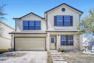 24719 Coral Gables in San Antonio, TX - Building Photo