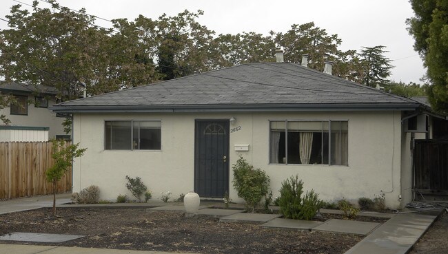 2662-2670 College Ave in Livermore, CA - Building Photo - Building Photo