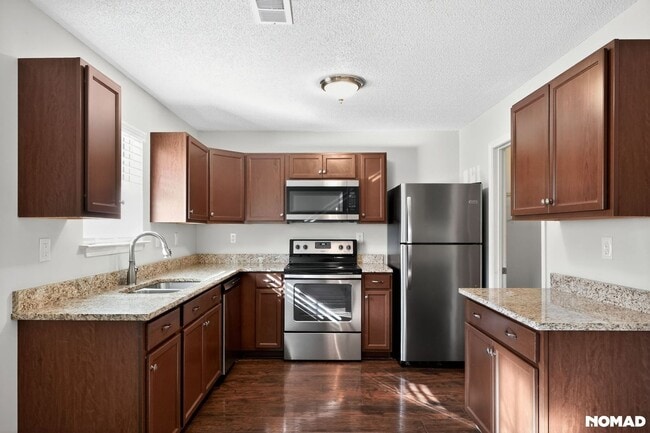 property at 38 Princeton Glen Ct