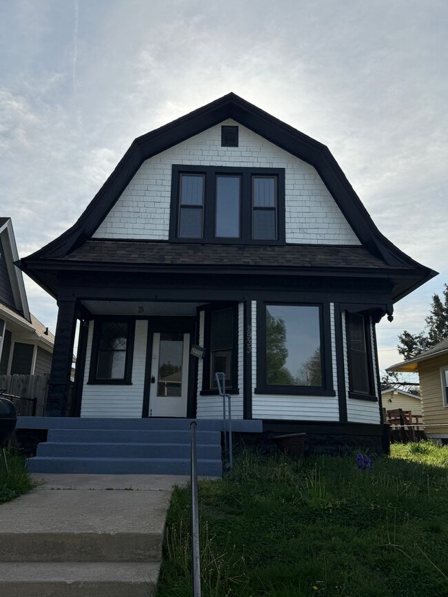 property at 2933 Winthrop Ave