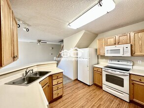 1321 SE Delaware Ave in Ankeny, IA - Building Photo - Building Photo