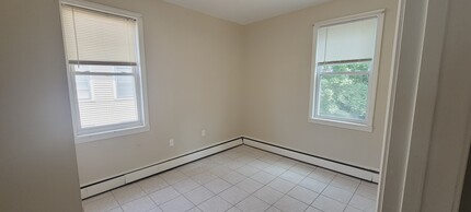 35 Vandewater St, Unit 35 Vandewater St in Providence, RI - Building Photo - Building Photo