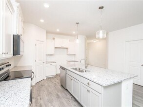 4899 Mountain Rose Walk in Buford, GA - Building Photo - Building Photo