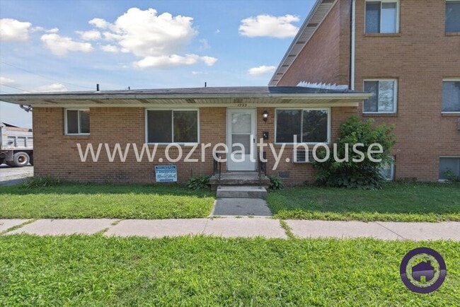 property at 1733 Christian Ave