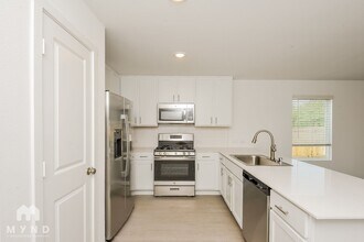2768 Mistwood Dr in Fort Worth, TX - Building Photo - Building Photo