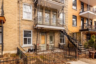 4589-4597 Parthenais St in Montréal, QC - Building Photo