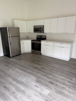 2313 NW 55th Terrace in Lauderhill, FL - Building Photo