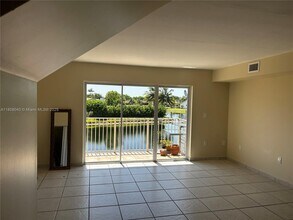 14919 SW 80th St in Miami, FL - Building Photo - Building Photo