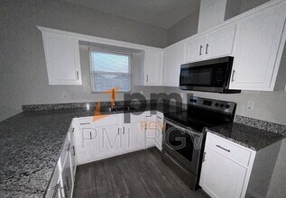 1905 Stauffers St in Weslaco, TX - Building Photo - Building Photo