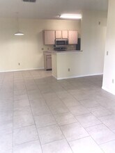 709 Secret Harbor Ln, Unit 313 in Lake Mary, FL - Foto de edificio - Building Photo