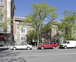 El Tovar in Denver, CO - Building Photo
