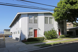 2231 Virginia Ave in Santa Monica, CA - Building Photo - Primary Photo