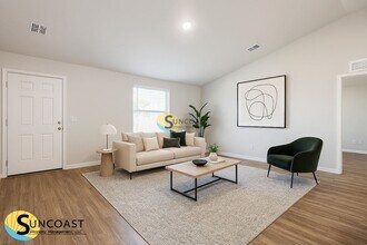 303 Chiquita Blvd N in Cape Coral, FL - Building Photo - Building Photo