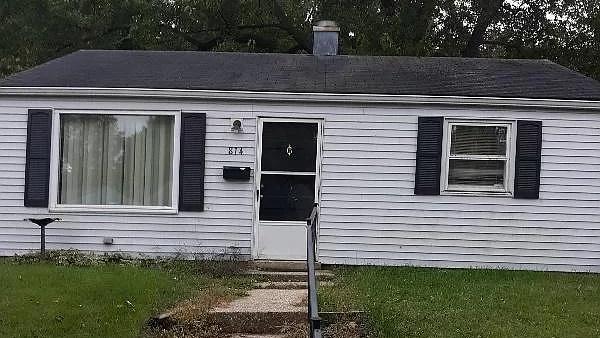 property at 814 Amhurst Ave