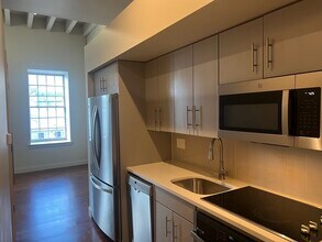 33 3rd St in Boston, MA - Building Photo - Building Photo
