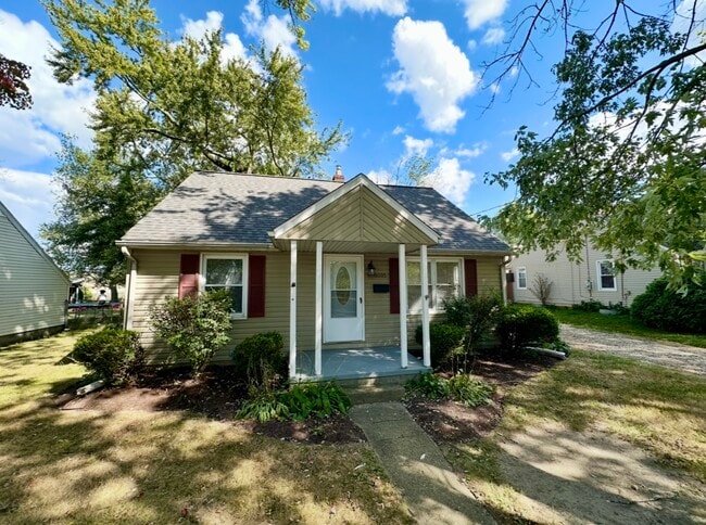 property at 3035 33rd St NE