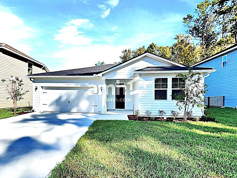 3229 Riva Ridge Ct in Jacksonville, FL - Building Photo