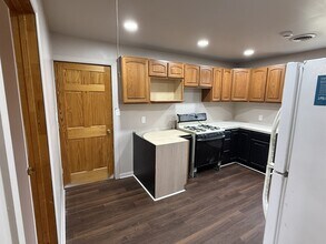 3101 Wade Ave in Cleveland, OH - Building Photo - Building Photo