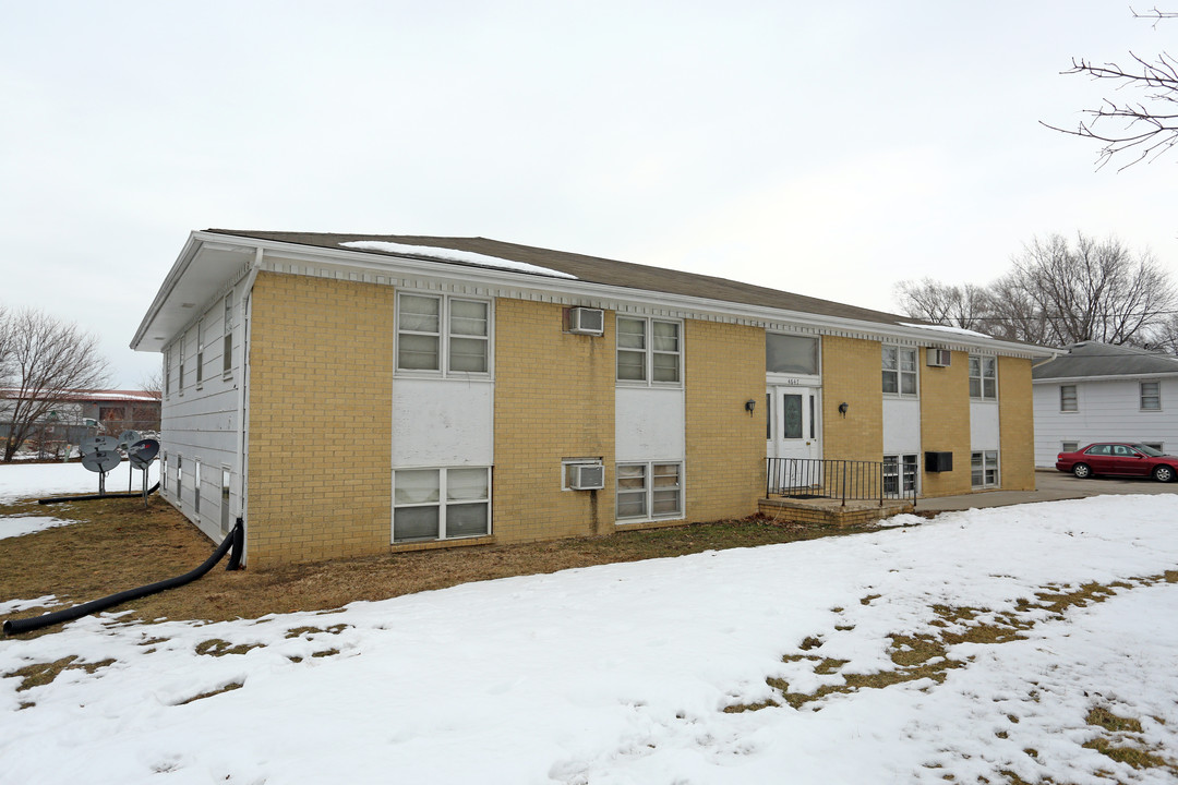 4623-4647 NW 62nd Ave in Johnston, IA - Building Photo