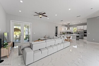 3219 64th Ave NE in Naples, FL - Building Photo - Building Photo