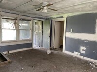 2122 W Little York Rd photo'