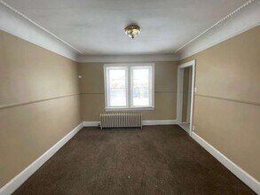 13620 Kentucky St in Detroit, MI - Building Photo - Building Photo