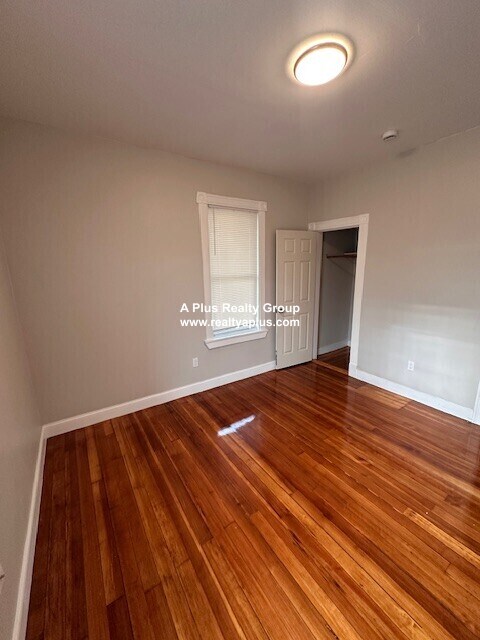 10 Fabyan St, Unit 2 in Boston, MA - Building Photo - Building Photo