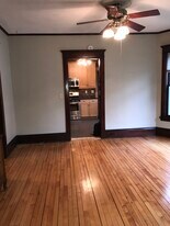 1135 5th St NE in Minneapolis, MN - Building Photo