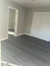 640 San Benito St in Los Angeles, CA - Building Photo - Building Photo