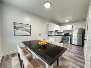 1340 S 200 E, Unit 7 in Salt Lake City, UT - Building Photo - Building Photo