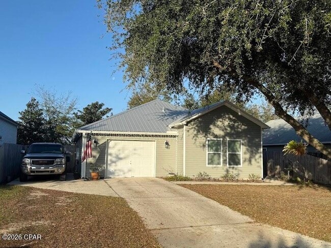 6309 Lake Joanna Cir in Panama City, FL - Building Photo - Building Photo