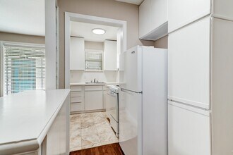 2023 Huldy St in Houston, TX - Building Photo - Building Photo