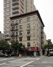 159-161 First Ave in New York, NY - Foto de edificio - Building Photo