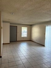 3262 Maplewood Dr in Gulf Breeze, FL - Building Photo - Building Photo