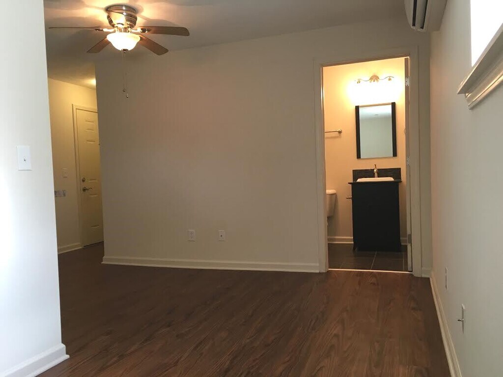 The Sheldrake Apartments Indianapolis, IN Apartments