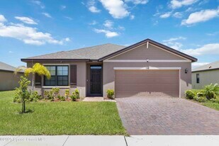 7144 Topaz Dr in Grant Valkaria, FL - Building Photo