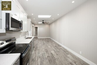 494 S Marengo Ave in Pasadena, CA - Building Photo - Building Photo