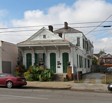 620 Elysian Fields Ave Apartments