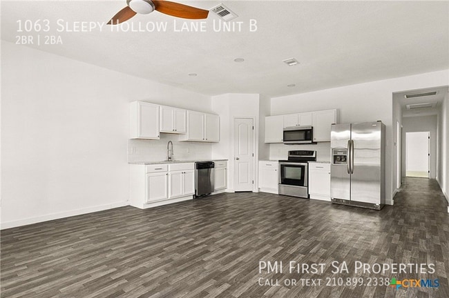 1063 Sleepy Hollow Ln in Spring Branch, TX - Building Photo - Building Photo