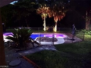 740 19th St SW in Naples, FL - Building Photo - Building Photo