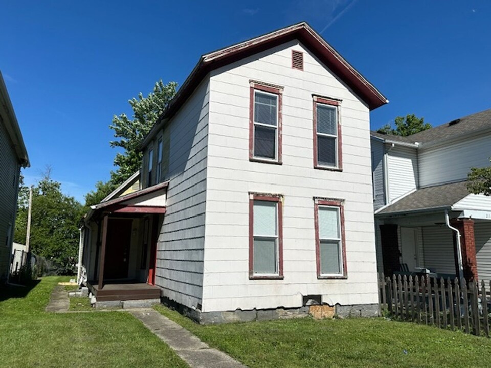 217 Fillmore St in Dayton, OH - Foto de edificio