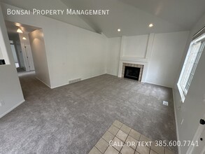 14152 Senior Band Rd in Draper, UT - Building Photo - Building Photo